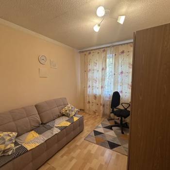 Сдается Многокомнатная квартира, 65 м²