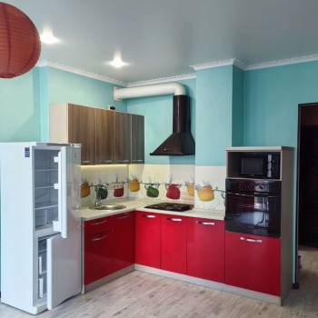 Сдается 1-комнатная квартира, 42 м²