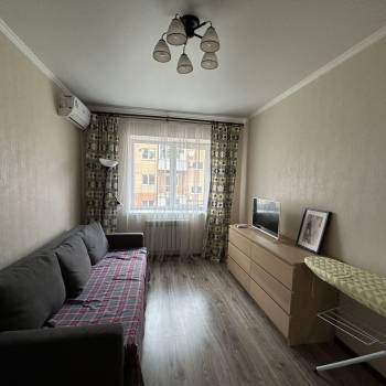 Сдается 1-комнатная квартира, 30 м²