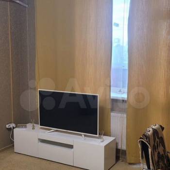 Сдается 1-комнатная квартира, 37 м²