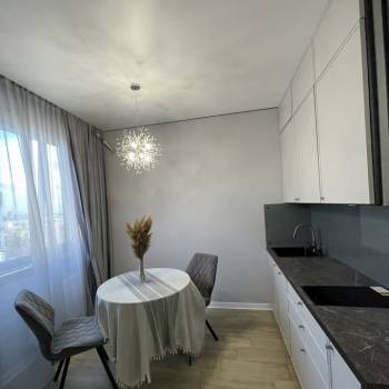 Продается 2-х комнатная квартира, 65 м²