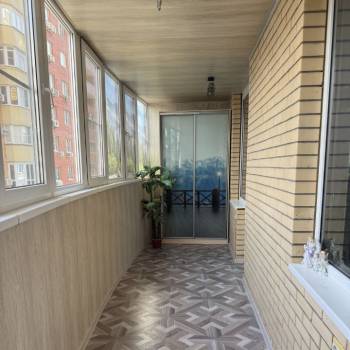 Сдается 2-х комнатная квартира, 70 м²