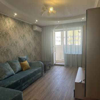 Сдается 2-х комнатная квартира, 60 м²