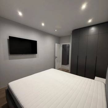 Продается 1-комнатная квартира, 38 м²