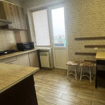 Продается 1-комнатная квартира, 28,7 м²