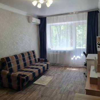 Сдается 1-комнатная квартира, 32 м²