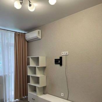Сдается 1-комнатная квартира, 35 м²