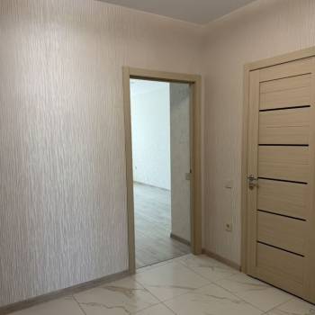 Сдается 2-х комнатная квартира, 65 м²