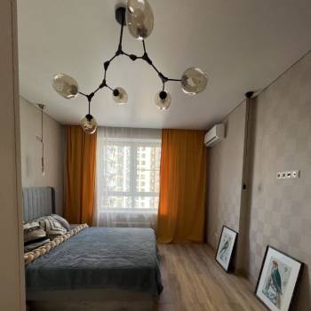 Сдается 1-комнатная квартира, 40 м²