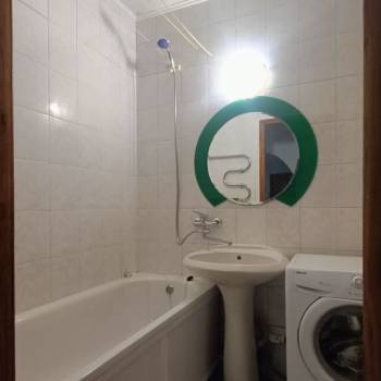Сдается Многокомнатная квартира, 63 м²