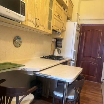 Сдается 1-комнатная квартира, 50 м²