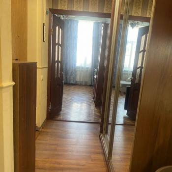 Сдается 1-комнатная квартира, 50 м²