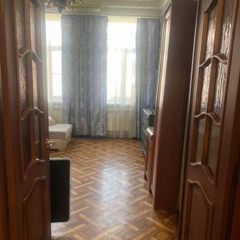 Сдается 1-комнатная квартира, 50 м²