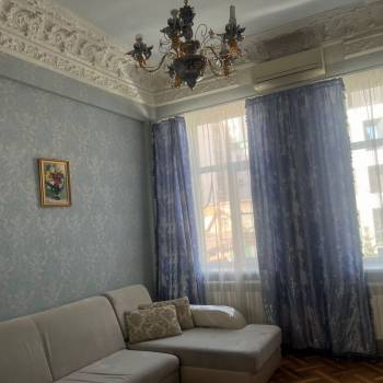 Сдается 1-комнатная квартира, 50 м²