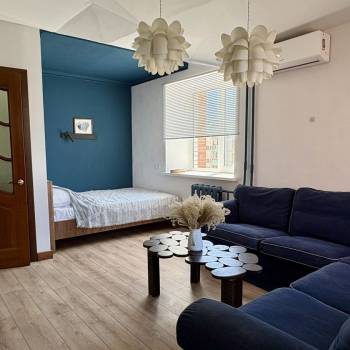 Сдается 1-комнатная квартира, 42 м²