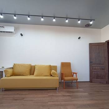 Сдается 2-х комнатная квартира, 81 м²