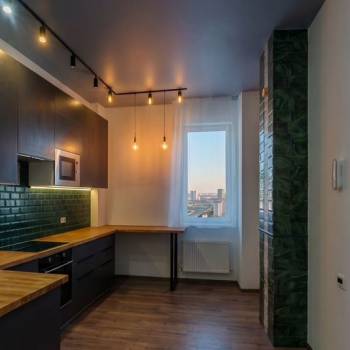 Сдается 2-х комнатная квартира, 81 м²