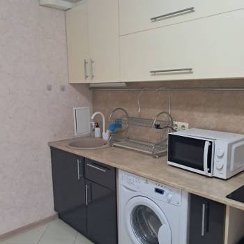 Сдается 1-комнатная квартира, 38 м²
