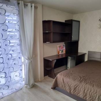 Сдается 1-комнатная квартира, 35 м²