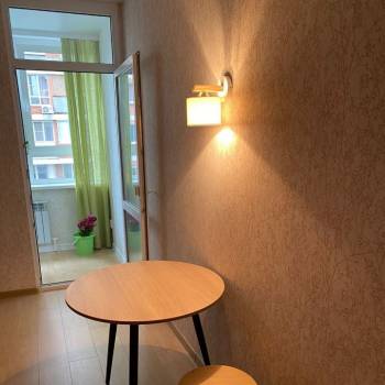 Сдается 1-комнатная квартира, 42 м²