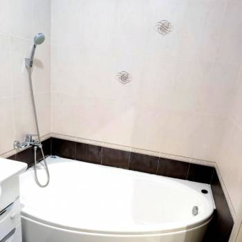 Сдается 1-комнатная квартира, 40 м²