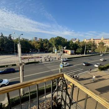 Сдается 2-х комнатная квартира, 89,9 м²