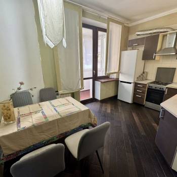 Сдается 2-х комнатная квартира, 89,9 м²
