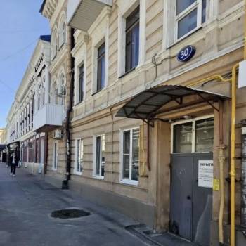 Продается Многокомнатная квартира, 133 м²