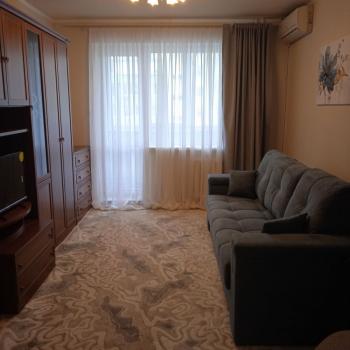 Сдается 1-комнатная квартира, 40 м²