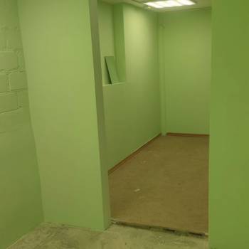 Сдается Нежилое помещение, 320 м²