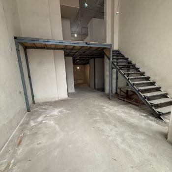 Сдается Нежилое помещение, 150 м²