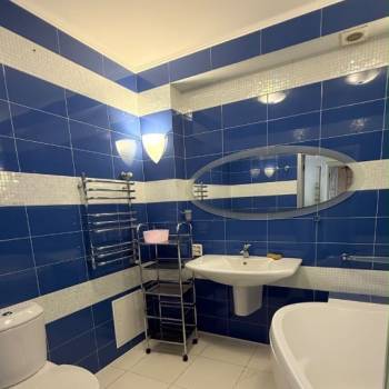 Сдается 2-х комнатная квартира, 68 м²