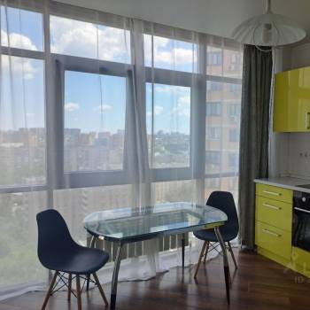 Сдается 1-комнатная квартира, 46 м²
