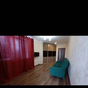 Сдается 1-комнатная квартира, 46 м²