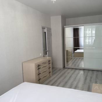 Сдается 2-х комнатная квартира, 42 м²