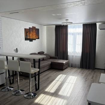 Сдается 2-х комнатная квартира, 60 м²