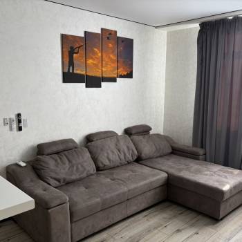 Сдается 2-х комнатная квартира, 60 м²