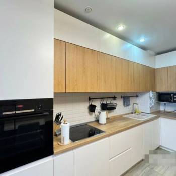 Сдается Многокомнатная квартира, 64 м²