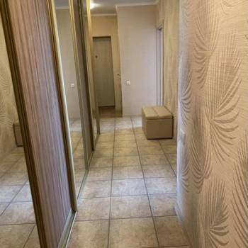 Сдается 2-х комнатная квартира, 70 м²