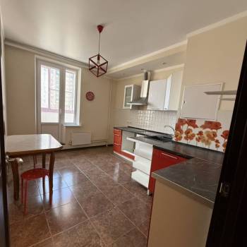 Сдается 2-х комнатная квартира, 56,5 м²