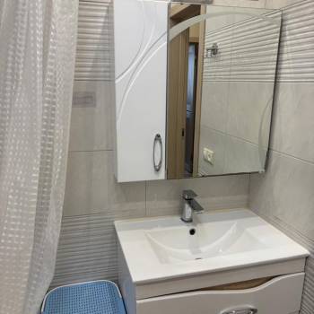 Сдается 2-х комнатная квартира, 64 м²