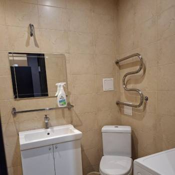 Сдается 1-комнатная квартира, 42 м²