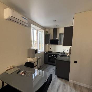 Сдается 2-х комнатная квартира, 42 м²