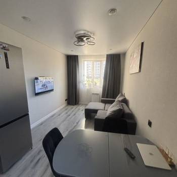Сдается 2-х комнатная квартира, 42 м²