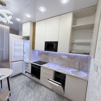 Продается 1-комнатная квартира, 32 м²