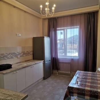 Продается 1-комнатная квартира, 41 м²
