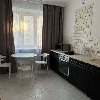 Продается 1-комнатная квартира, 44,1 м²