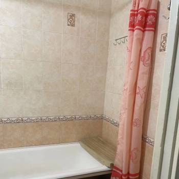 Продается 1-комнатная квартира, 50,9 м²