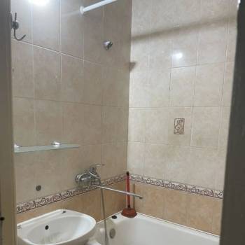 Продается 1-комнатная квартира, 50,9 м²