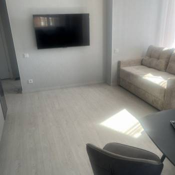 Сдается 1-комнатная квартира, 37,5 м²